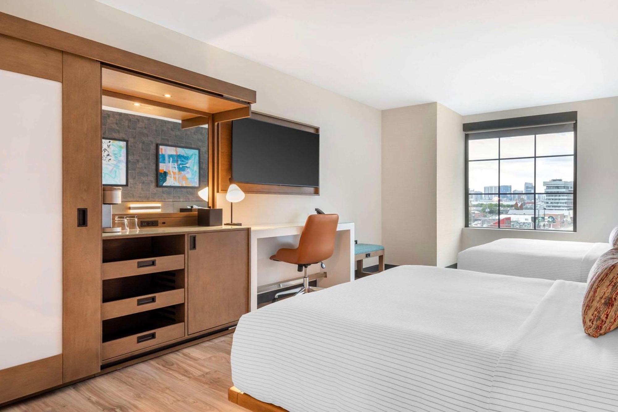 Cambria Hotel Denver Downtown Rino Bagian luar foto
